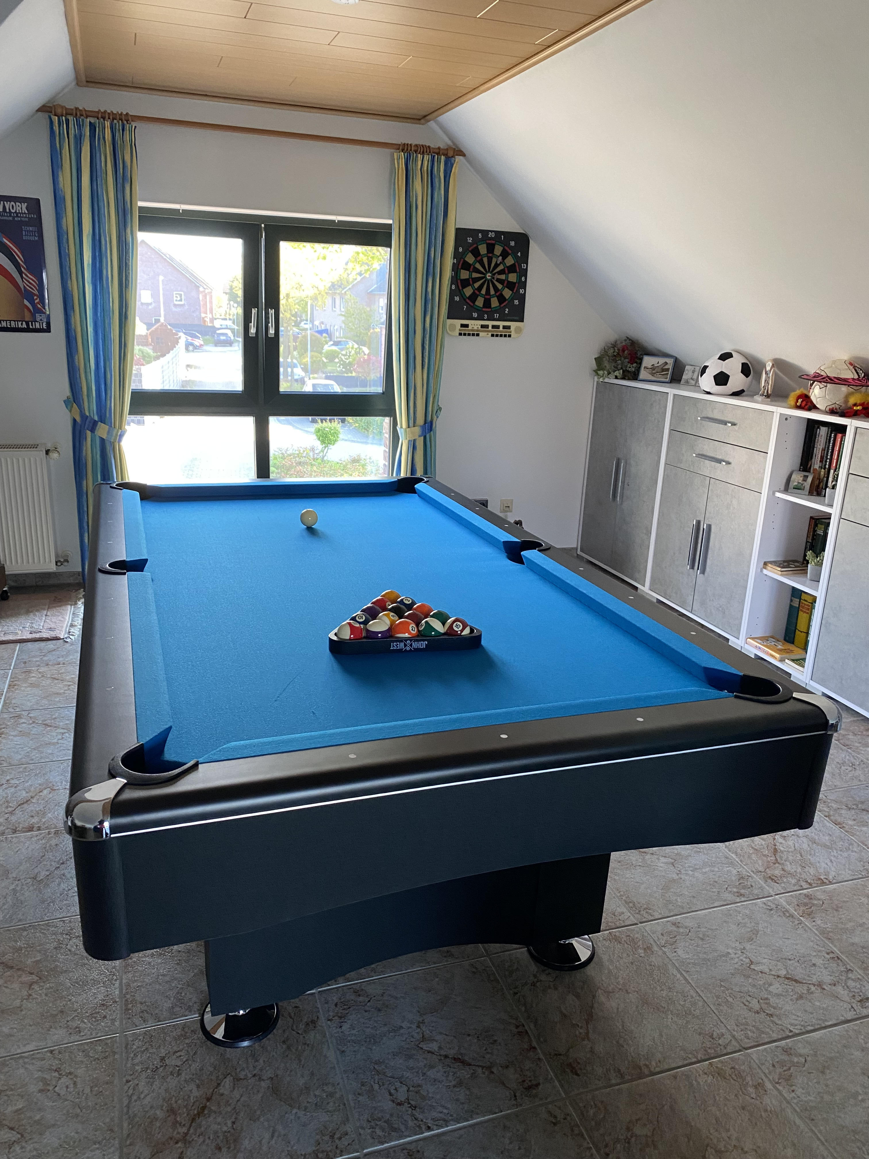 Billardtisch Black Pool in Kleve